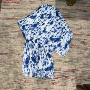 One shoulder dress